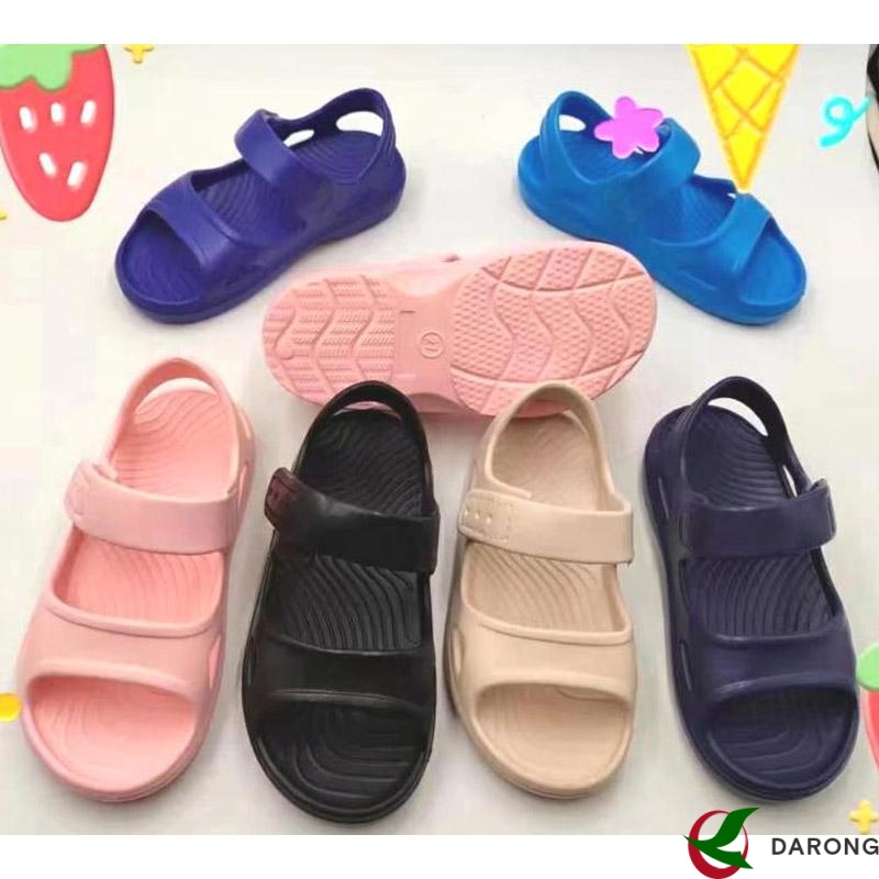 Simple one-piece EVA sandals